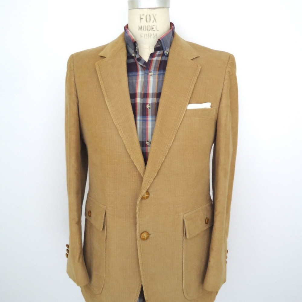 Vintage Corduroy Sport Jacket / classic khaki tan